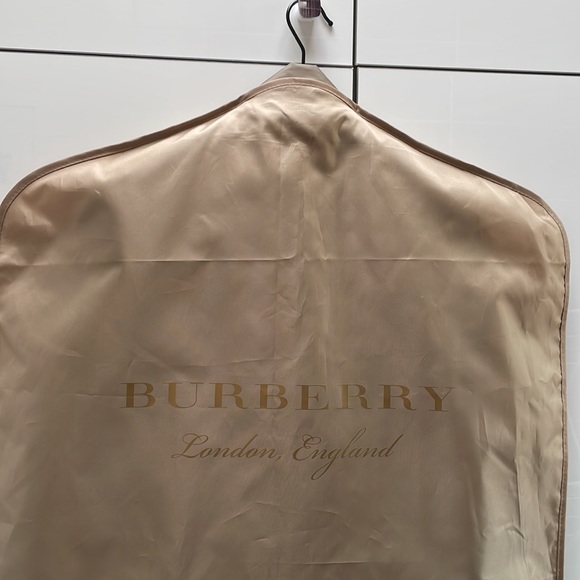 Burberry short trench jacket size US 6 - Picture 14 of 14